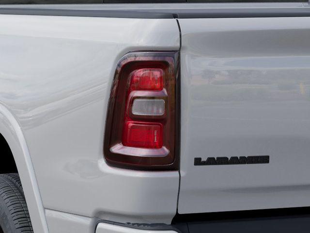 2025 Ram 1500 Laramie Crew Cab 4x4 57 Box