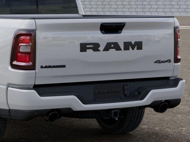 2025 Ram 1500 Laramie Crew Cab 4x4 57 Box