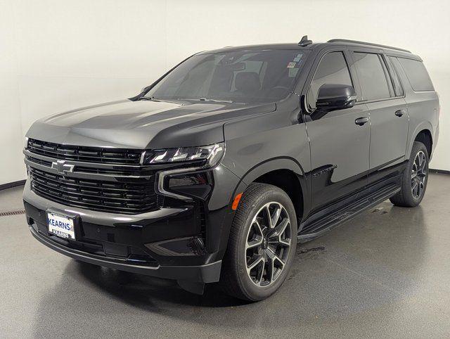 2023 Chevrolet Suburban 4WD RST
