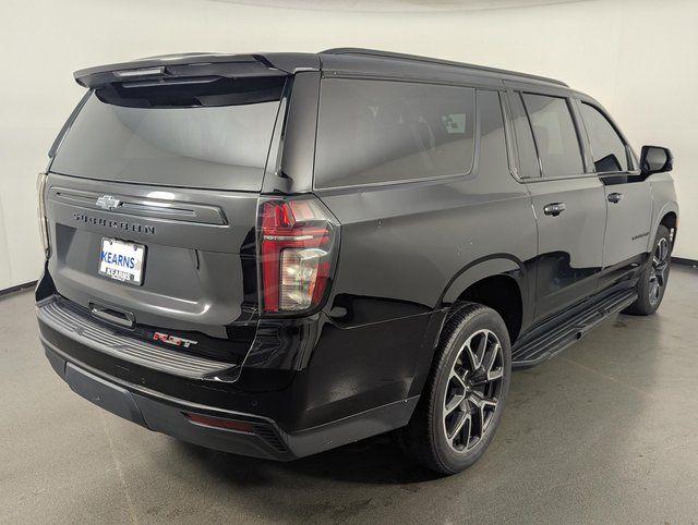 2023 Chevrolet Suburban 4WD RST