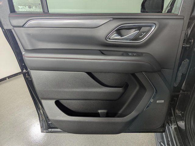 2023 Chevrolet Suburban 4WD RST