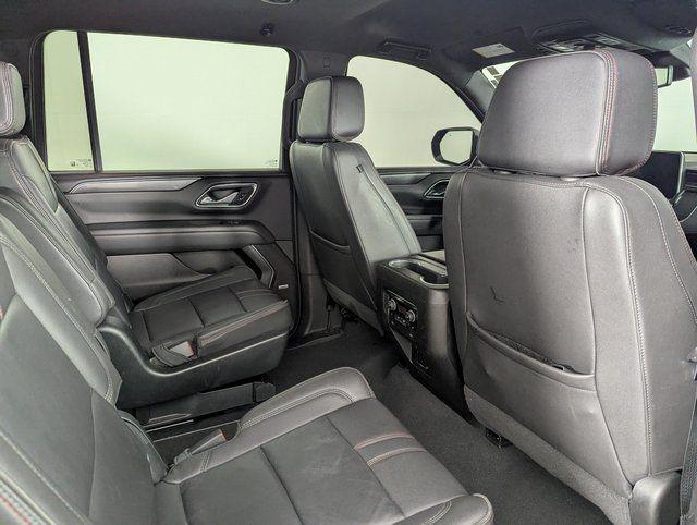 2023 Chevrolet Suburban 4WD RST