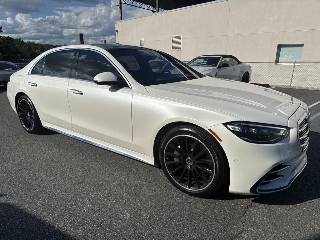 2022 Mercedes-Benz S-Class S 580's photo