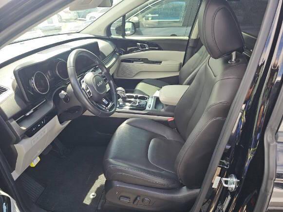 2022 Kia Carnival MPV SX