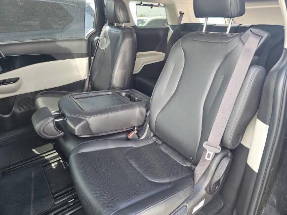 2022 Kia Carnival MPV SX