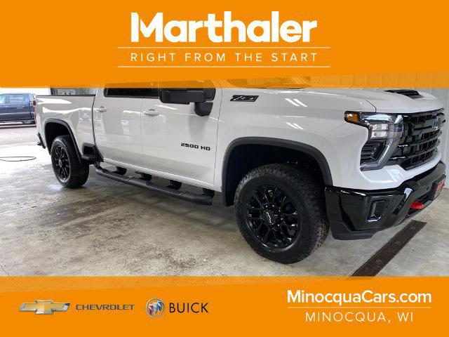 2025 Chevrolet Silverado 2500HD 4WD Crew Cab Standard Bed LTZ