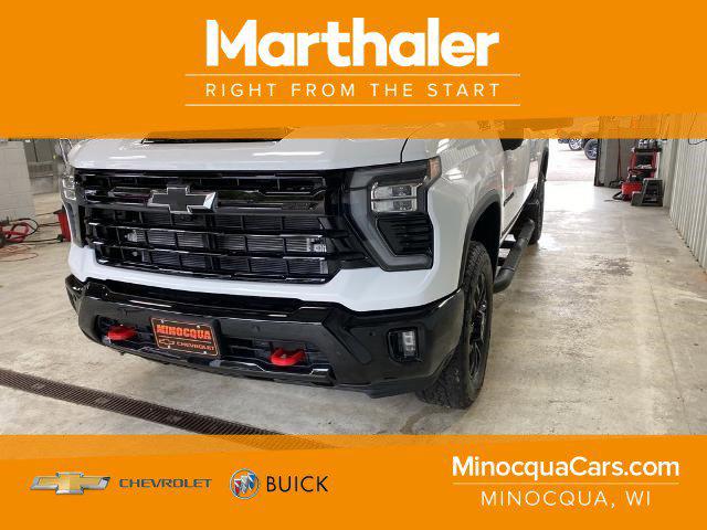 2025 Chevrolet Silverado 2500HD 4WD Crew Cab Standard Bed LTZ