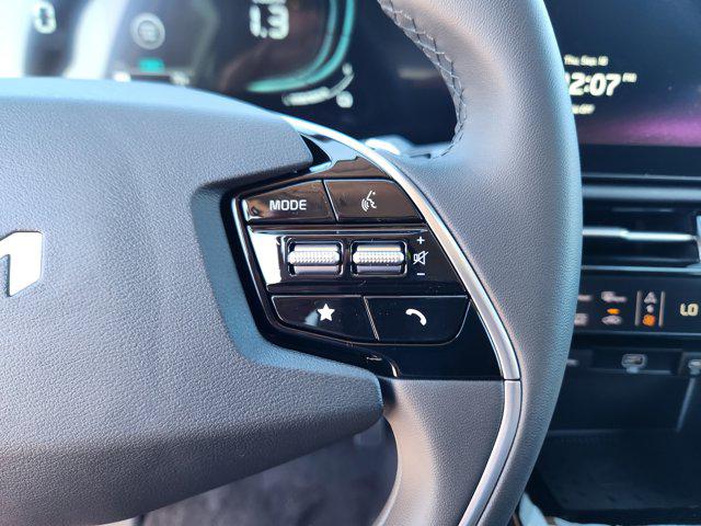 2025 Kia Niro EX