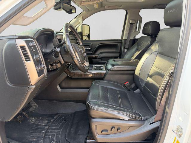 2016 GMC Sierra 2500HD Denali