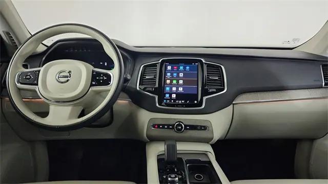 2023 Volvo XC90 Recharge T8 Plus 6-Seater