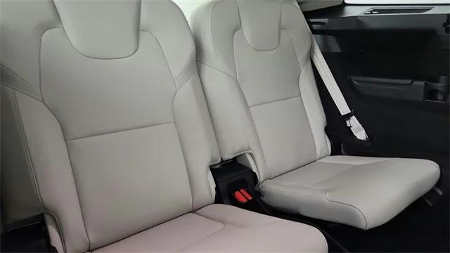 2023 Volvo XC90 Recharge T8 Plus 6-Seater