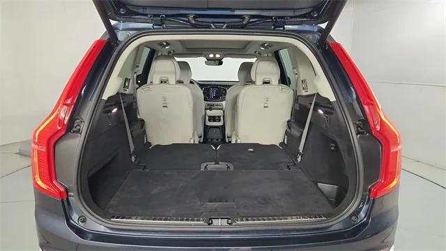 2023 Volvo XC90 Recharge T8 Plus 6-Seater