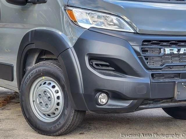 2026 Ram ProMaster Cargo Van Tradesman Low Roof 136" WB w/Pass Seat