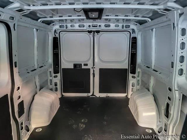 2026 Ram ProMaster Cargo Van Tradesman Low Roof 136" WB w/Pass Seat