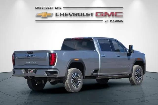 2026 GMC Sierra 2500HD Crew Cab, Long Bed, Denali Ultimate, 4WD