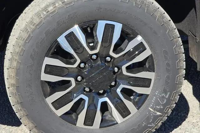 2026 GMC Sierra 2500HD Crew Cab, Long Bed, Denali Ultimate, 4WD