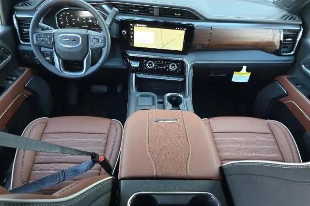 2026 GMC Sierra 2500HD Crew Cab, Long Bed, Denali Ultimate, 4WD
