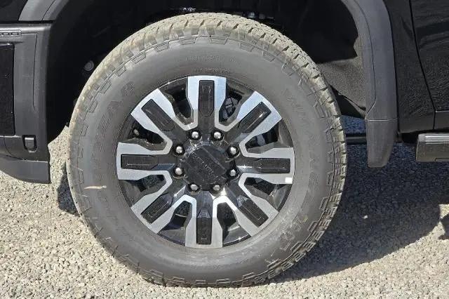 2026 GMC Sierra 2500HD Crew Cab, Long Bed, Denali Ultimate, 4WD