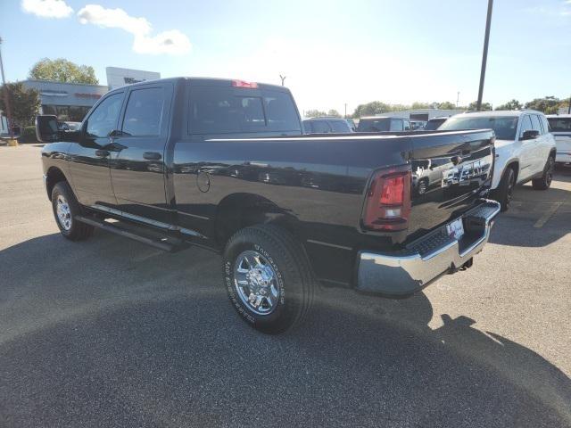 2026 RAM Ram 2500 RAM 2500 TRADESMAN CREW CAB 4X4 64 BOX