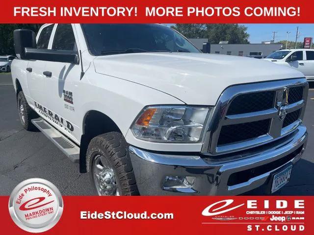 2018 RAM 3500 Tradesman Crew Cab 4x4 64 Box