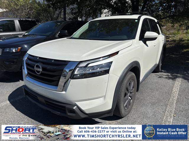 2022 Nissan Pathfinder SV 4WD