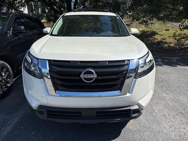 2022 Nissan Pathfinder SV 4WD
