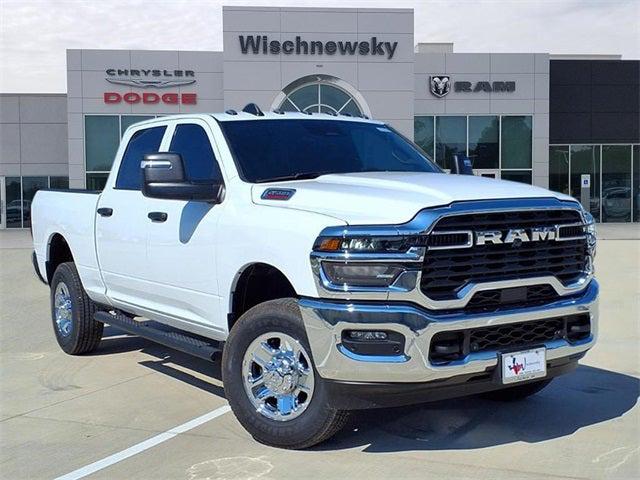 2026 RAM Ram 2500 RAM 2500 TRADESMAN CREW CAB 4X4 64 BOX