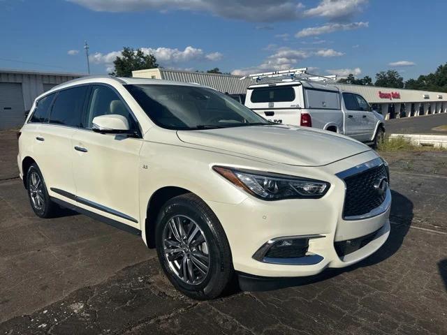 2020 INFINITI QX60 LUXE