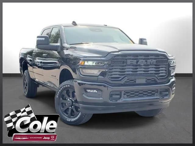 2025 RAM 2500 Big Horn Crew Cab 4x4 64 Box