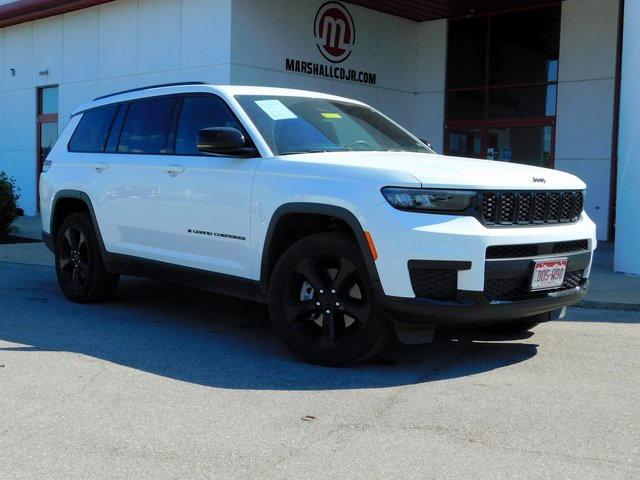 2023 Jeep Grand Cherokee L Altitude 4x4 2023 Jeep Grand Cherokee L Altitude 4x4