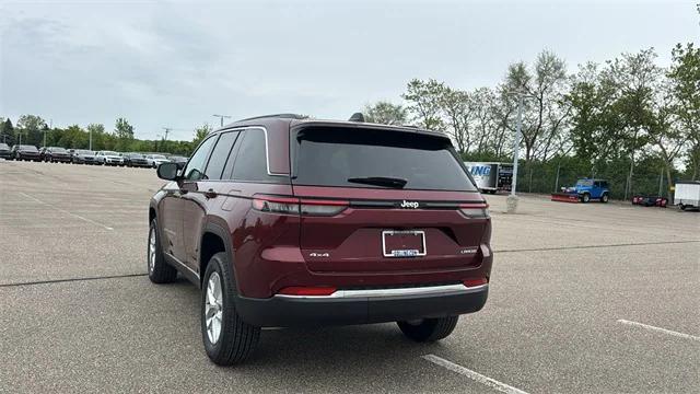 2025 Jeep Grand Cherokee Laredo X 4x4