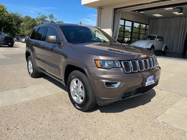 2017 Jeep Grand Cherokee Laredo 4x4