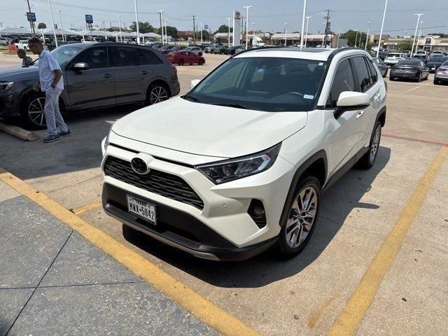 2020 Toyota RAV4 Limited