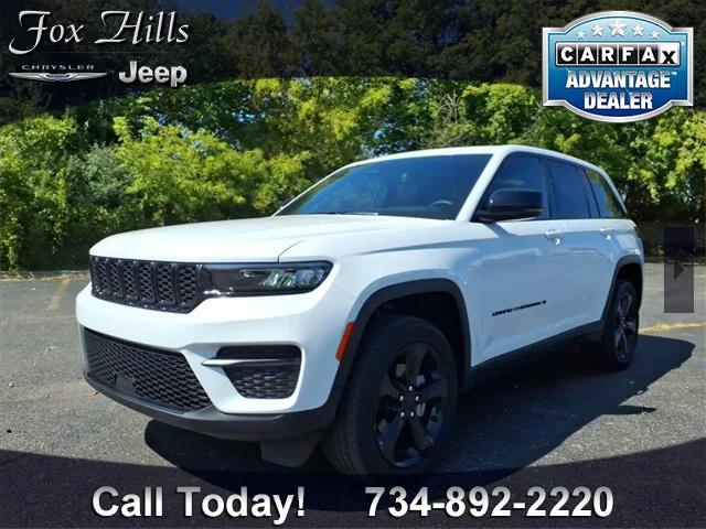 2023 Jeep Grand Cherokee Altitude 4x4