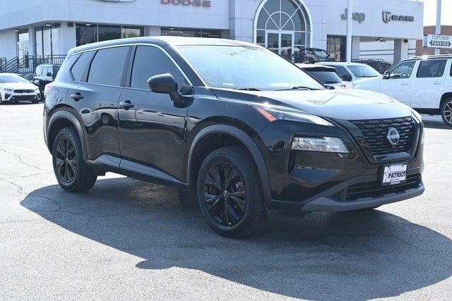 2023 Nissan Rogue SV FWD