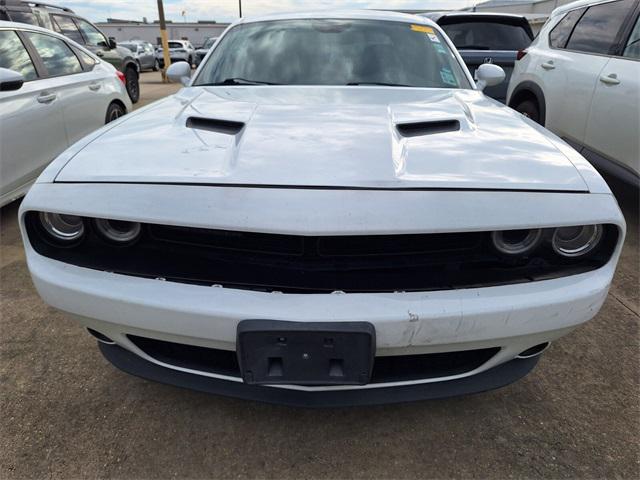 2018 Dodge Challenger SXT Plus