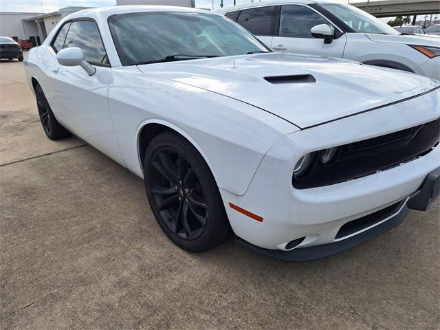 2018 Dodge Challenger SXT Plus