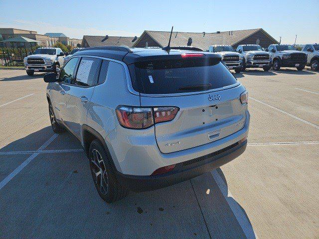 2024 Jeep Compass Limited 4x4 2024 Jeep Compass Limited 4x4
