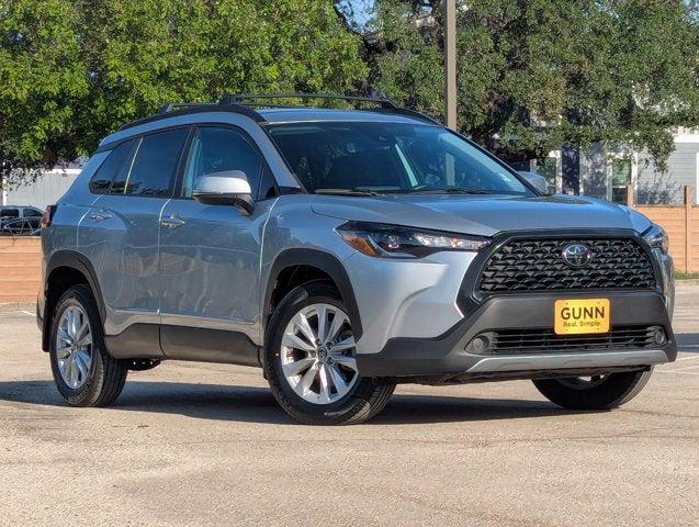 2022 Toyota Corolla Cross LE 2022 Toyota Corolla Cross LE