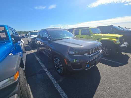 2023 Jeep Grand Cherokee 4xe Overland