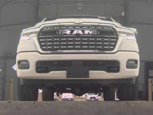 2025 RAM 1500 Limited Crew Cab 4x4 57 Box