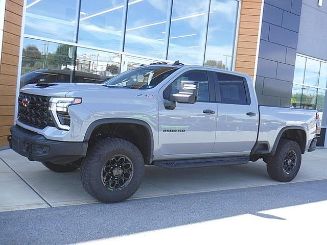 2024 Chevrolet Silverado 2500HD 4WD Crew Cab Standard Bed ZR2