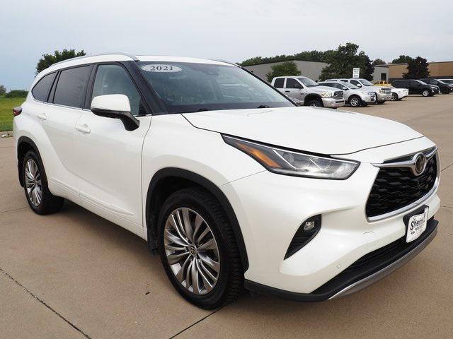 2021 Toyota Highlander Platinum