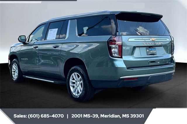 2023 Chevrolet Suburban 2WD LT