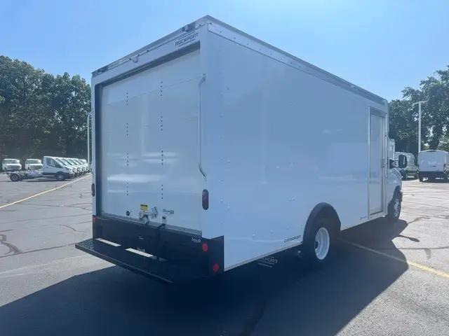 2026 Ford E-450 Cutaway E-Series Cutaway