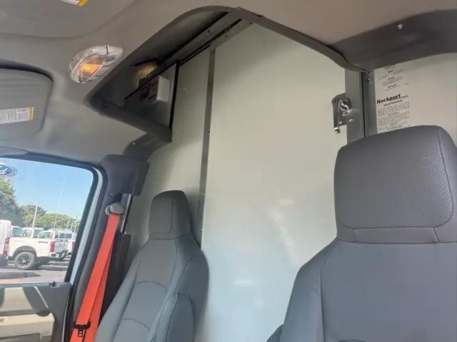 2026 Ford E-450 Cutaway E-Series Cutaway