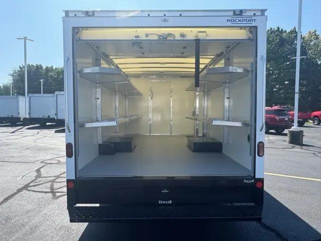 2026 Ford E-450 Cutaway E-Series Cutaway