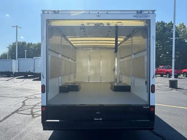 2026 Ford E-450 Cutaway E-Series Cutaway