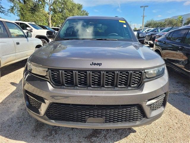2024 Jeep Grand Cherokee Altitude 4x2