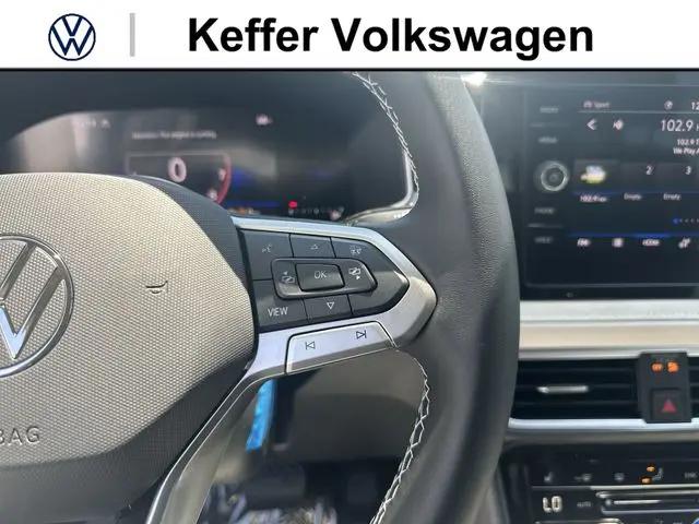 2026 Volkswagen Taos SE